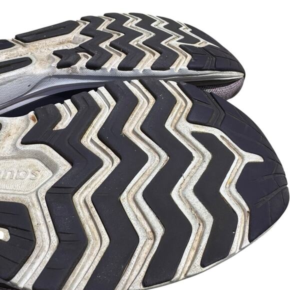 Saucony RIDE 13  Neutral running Athletic Shoes - Size 9 - Picture 9 of 10